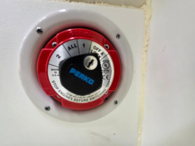 Slide: The Image of Crownline Boats Eclipse E255 2022 - 20