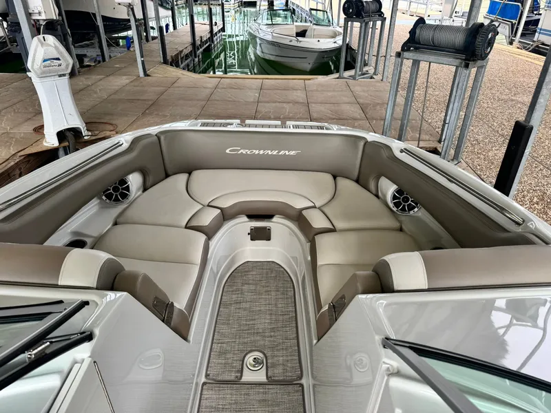 Slide: The Image of Crownline Boats Eclipse E255 2022 - 31