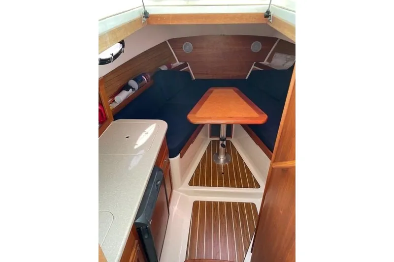 Slide: The Image of Cabin - V-Berth - 5
