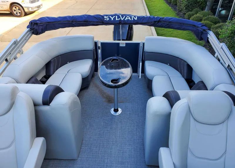 Slide: The Image of Sylvan Mirage 8522 LZ 2023 - 22