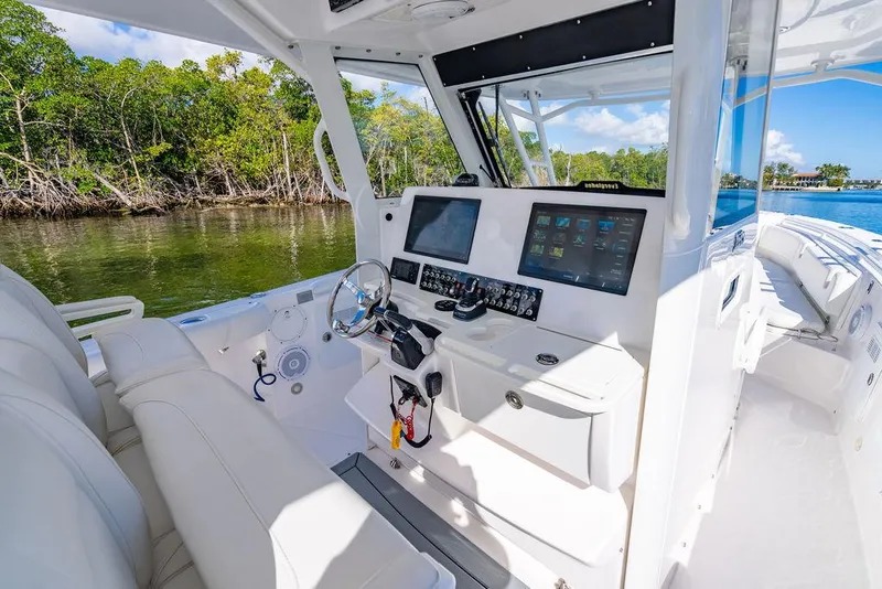 Slide: The Image of Interior view of 2019 Everglades 355 Center Console boat. - 14