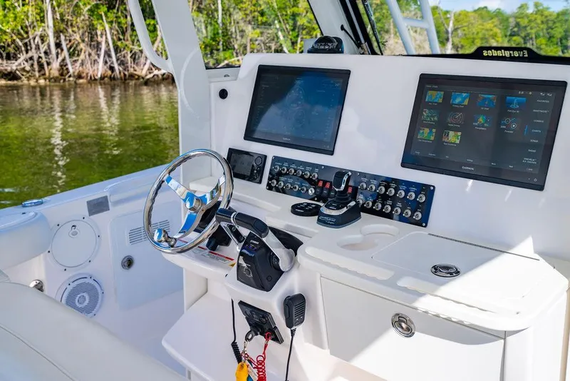 Slide: The Image of Interior view of 2019 Everglades 355 Center Console boat. - 16