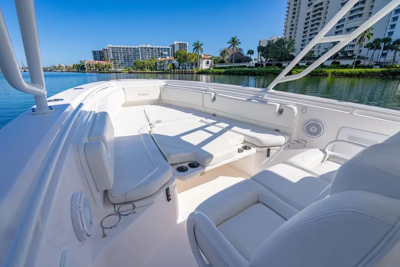 Slide: The Image of Everglades 355 Center Console 2019 - 50