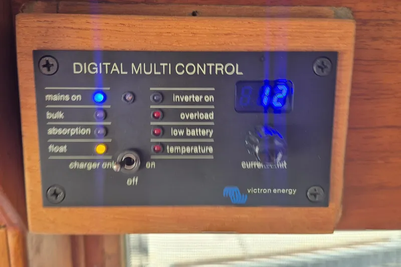 Slide: The Image of Plaque of 1983 Grand Banks 42 Motoryacht, hull number 857, by American Marine Limited. - 43