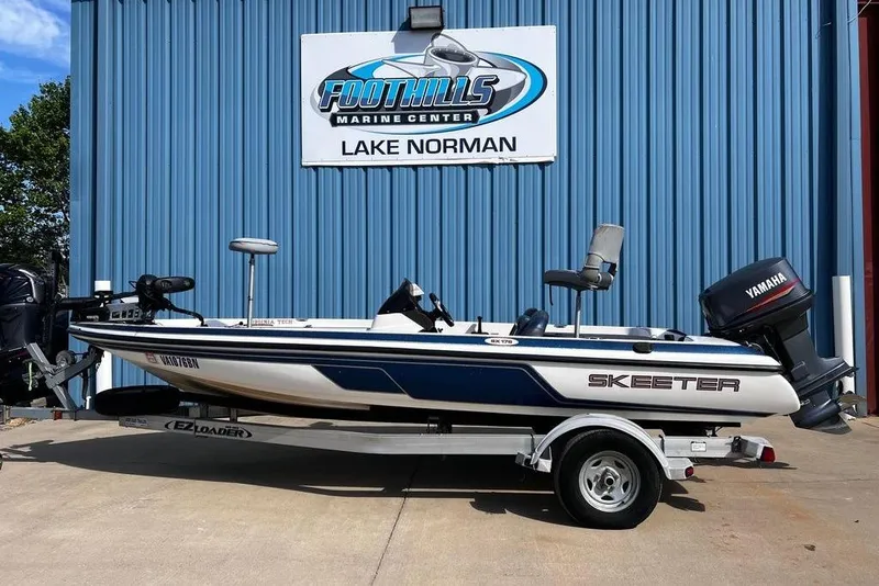 The Image of 1999 Skeeter SX170 boat with Yamaha motor at Foothills Marine Center, Lake Norman. - 0