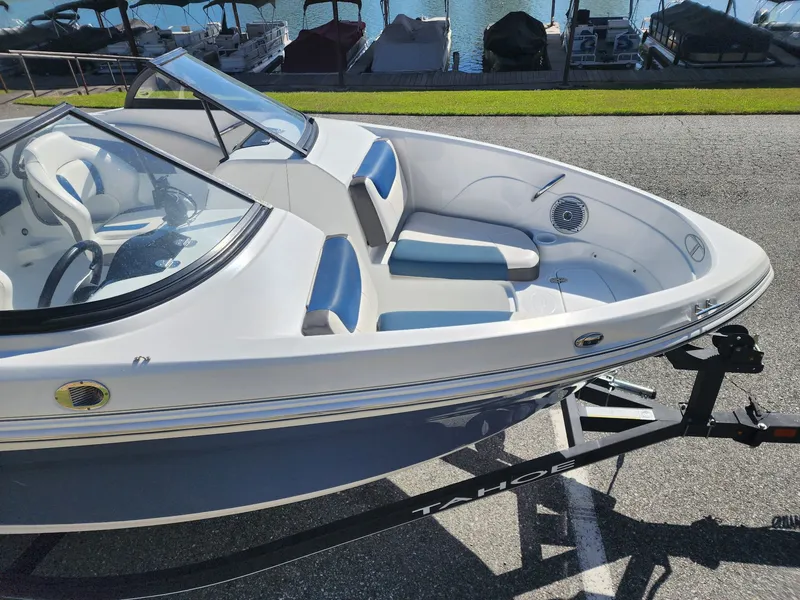 Slide: The Image of Tahoe 500 TS 2019 - 10