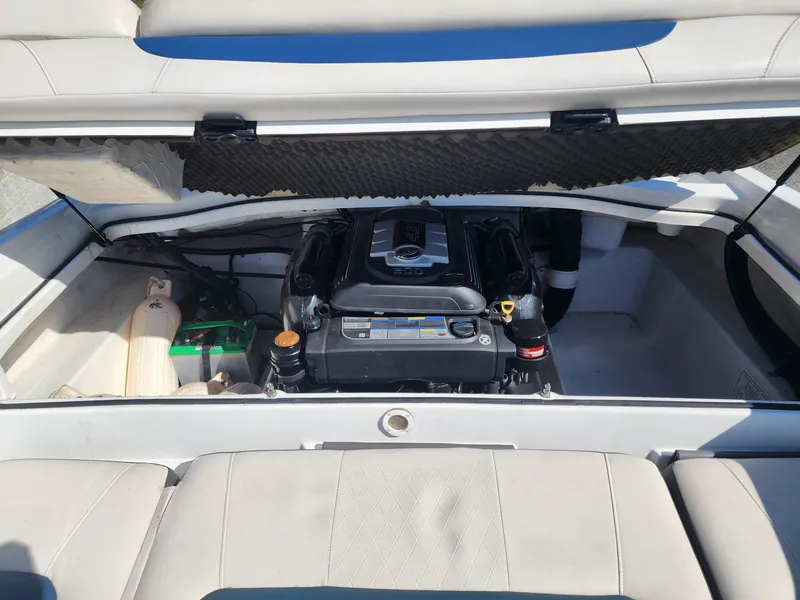 Slide: The Image of Tahoe 500 TS 2019 - 7