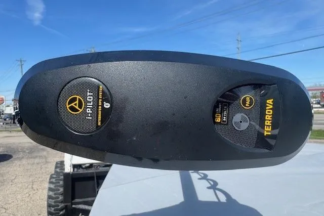 Slide: The Image of Trolling motor on 2011 Lund 1875 Impact SS boat, featuring i-Pilot and Terrova technology. - 7