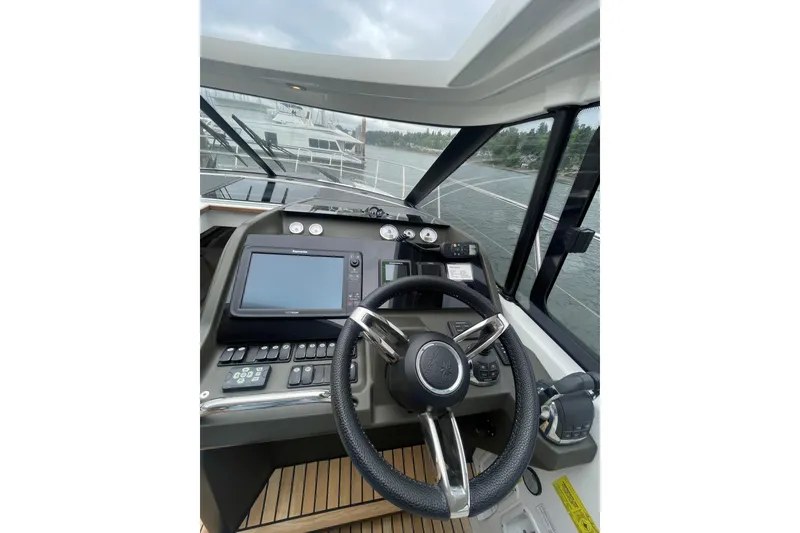 Slide: The Image of Jeanneau Leader 46 2017 - 19