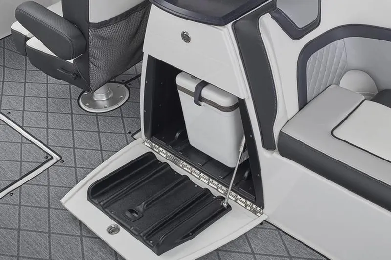 Slide: The Image of Manufacturer Provided Image: 2020 Yamaha Boats 275SD interior with storage compartment and seating. - 9