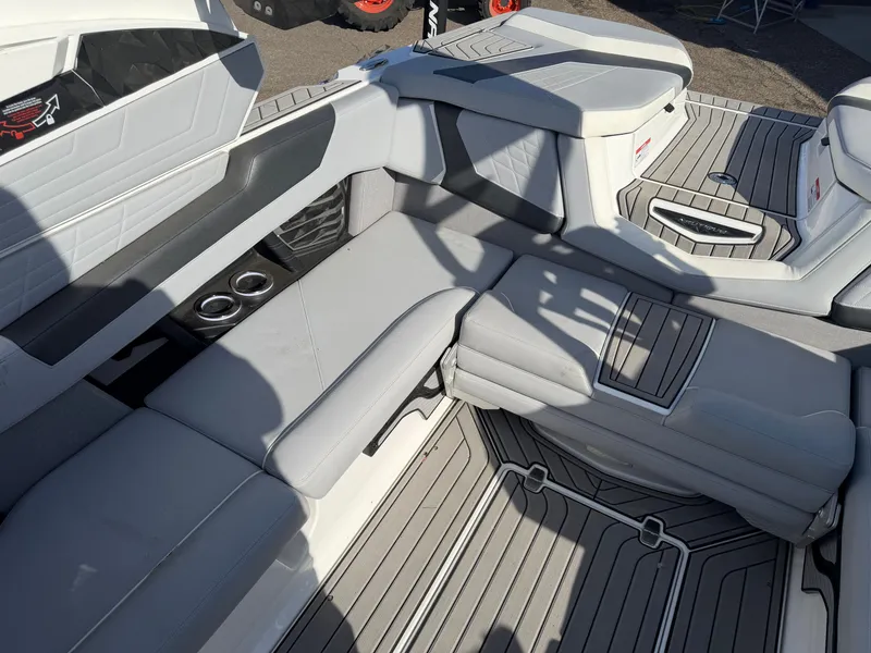 Slide: The Image of Nautique Super Air Nautique G23 2021 - 16