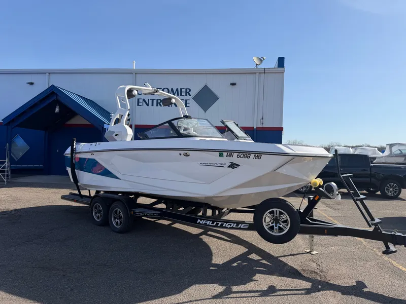 Slide: The Image of Nautique Super Air Nautique G23 2021 - 2