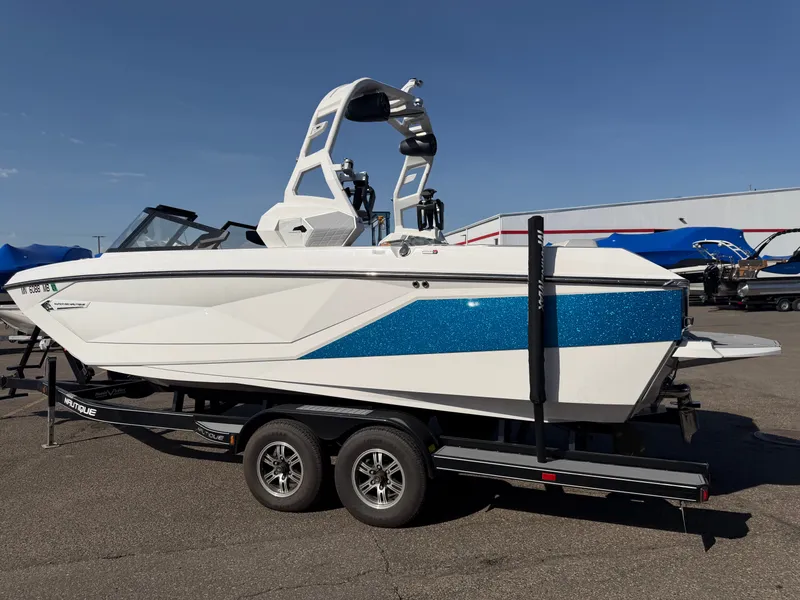 Slide: The Image of Nautique Super Air Nautique G23 2021 - 7