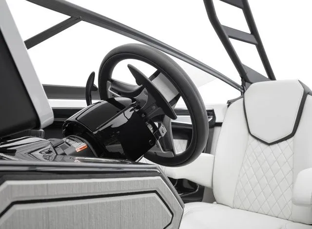 Slide: The Image of Yamaha 252SD 2026 - 3