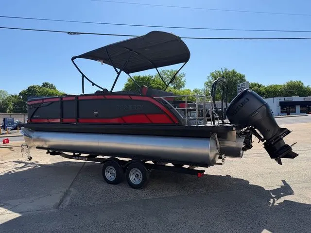 The Image of Godfrey Monaco 235 SFL - 250 Suzuki SS 2026 - 1