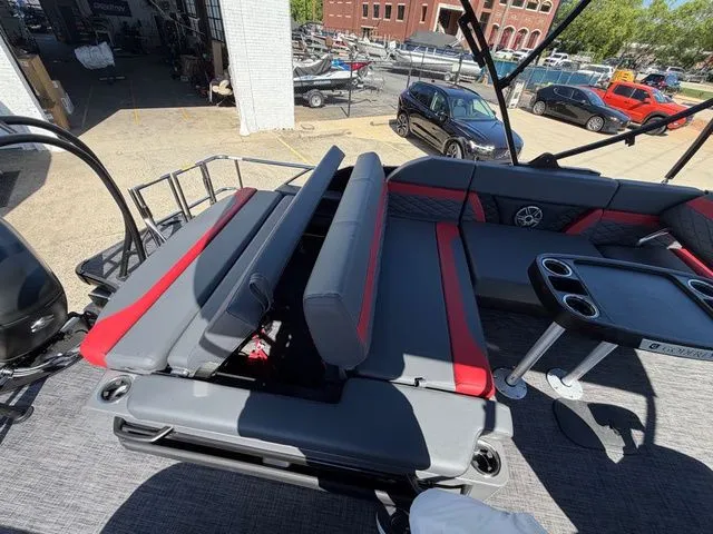 Slide: The Image of Godfrey Monaco 235 SFL - 250 Suzuki SS 2026 - 14