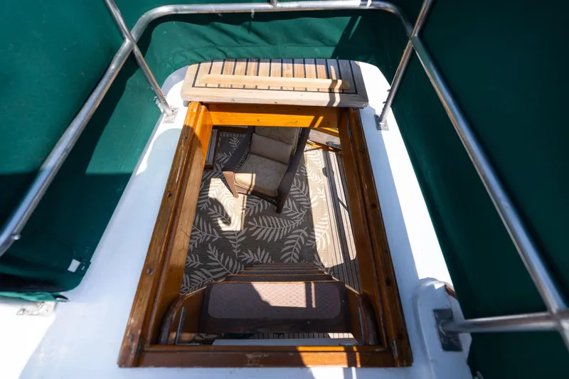 Slide: The Image of Grand Banks 52 Europa 1976 - 57