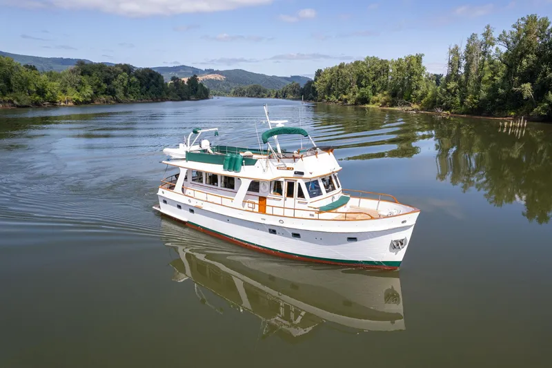 Slide: The Image of Grand Banks 52 Europa 1976 - 74