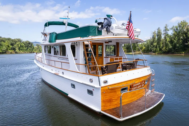 Slide: The Image of Grand Banks 52 Europa 1976 - 77