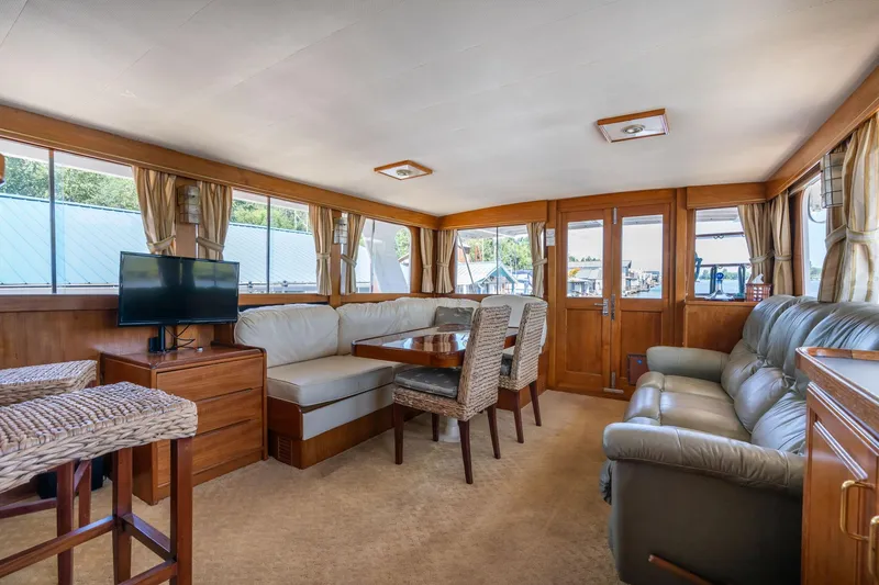 Slide: The Image of Interior of 1976 Grand Banks 52 Europa yacht. - 9