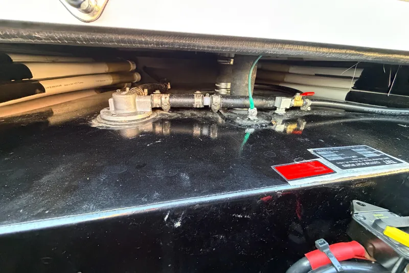 Slide: The Image of Fuel system components of a 2025 Chittum Skiffs Islamorada 21 boat. - 35