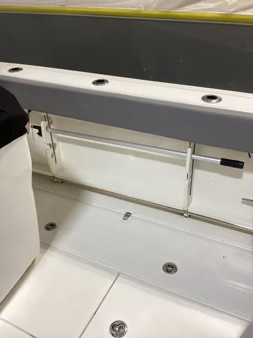 Slide: The Image of Boston Whaler 280 Outrage 2023 - 11