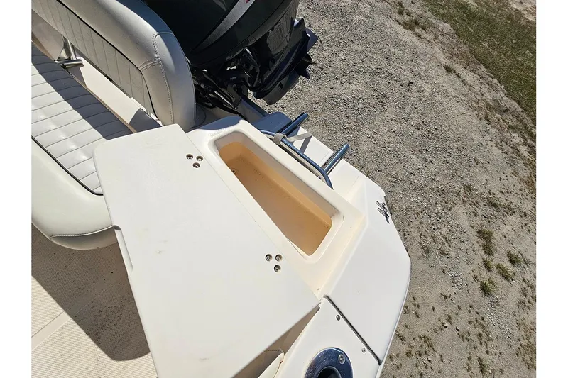 Slide: The Image of Key West 2020 Center Console boat, 2008 model, rear seating and engine view. - 19