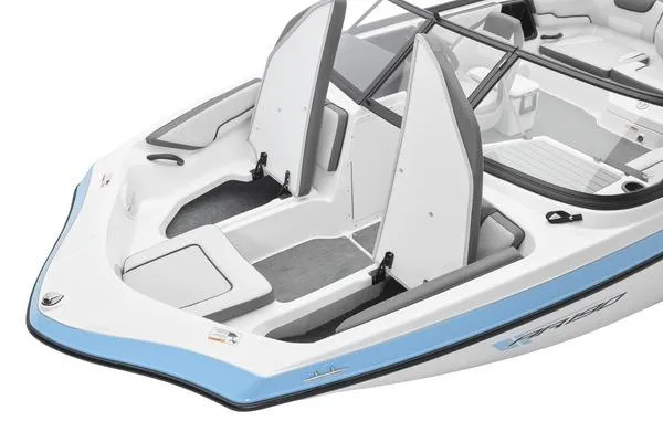 Slide: The Image of 2026 Yamaha Boats SX190 bow seating area with sleek design and modern features. - 4