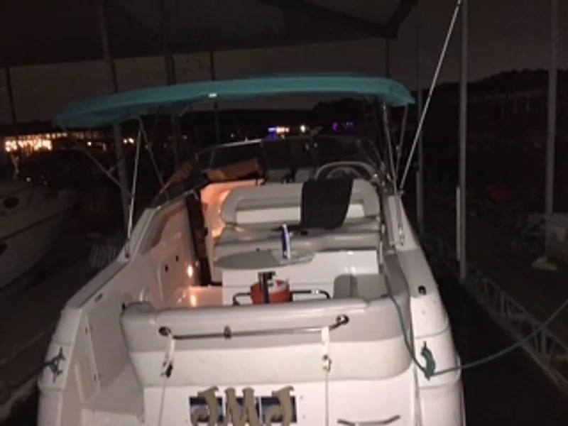 Slide: The Image of Four Winns 258 Vista 1997 - 2