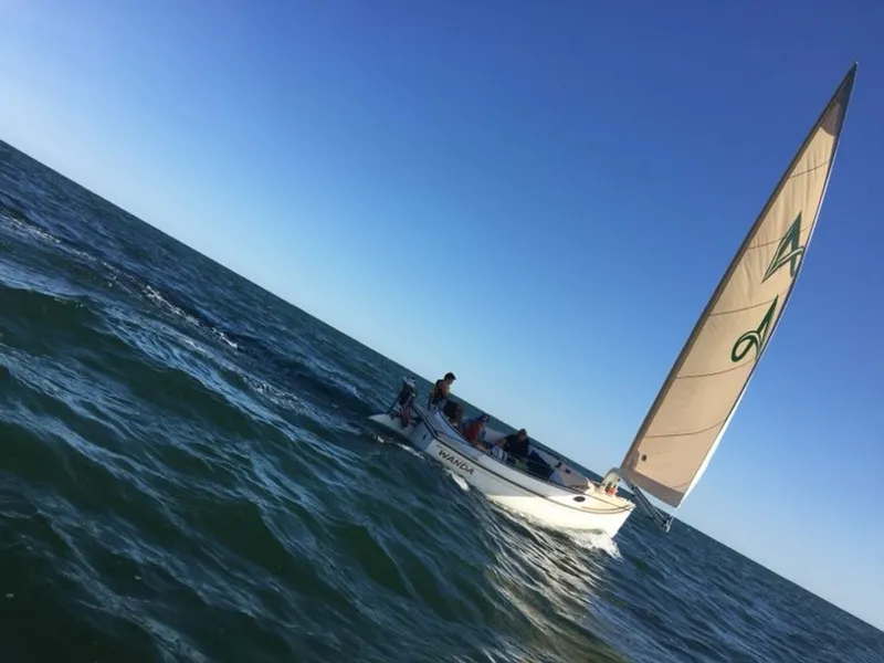 Slide: The Image of Alerion Express 2000 - 15