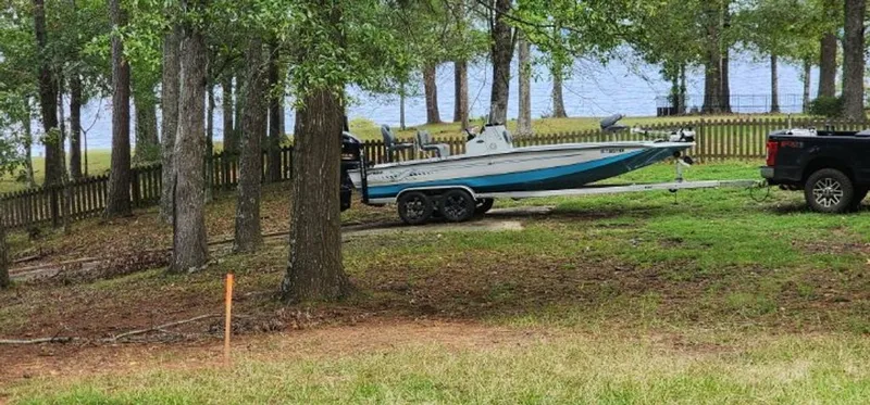 Slide: The Image of Xpress H22B boat with Garmin equipment, 2021 model. - 7