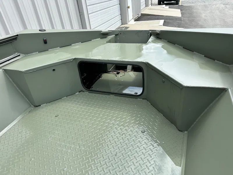 Slide: The Image of Edge Boats 1553DB 2026 - 6