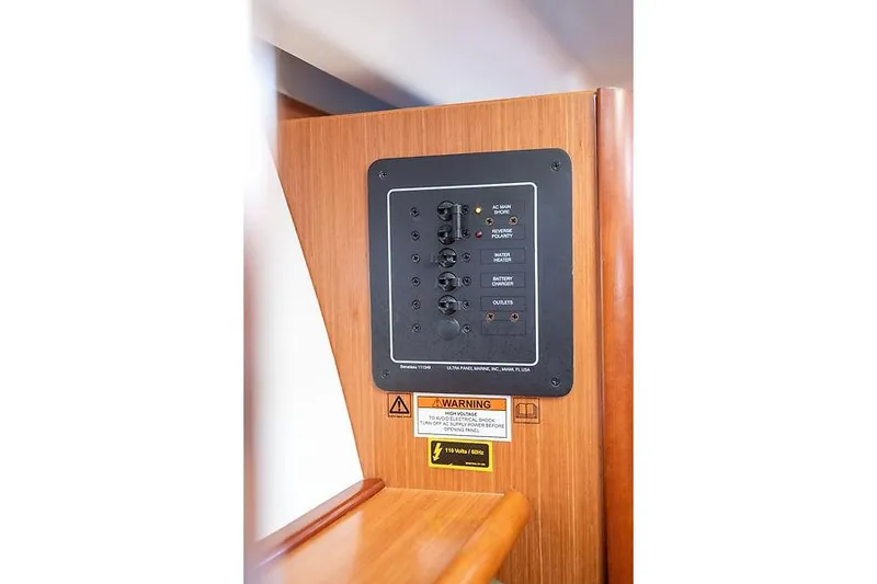 Slide: The Image of Beneteau Oceanis Clipper 343 control panel, 2008 model, interior view. - 44