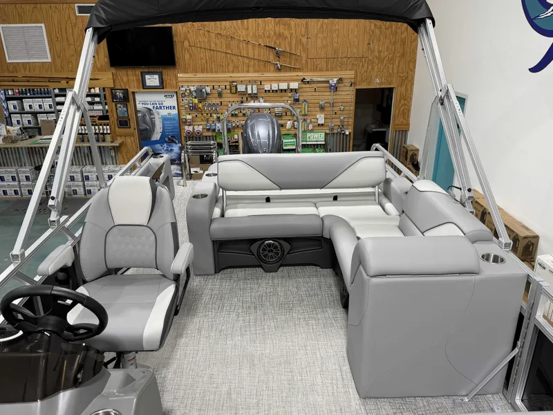 Slide: The Image of Interior of Avalon VNT VRB21T 2026 with gray leather seating. - 12
