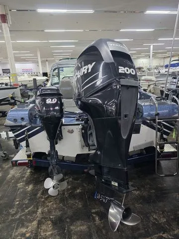 Slide: The Image of Charger Boats 190 Suv 2009 - 10