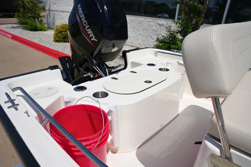 Slide: The Image of Boston Whaler 150 Montauk 2026 - 7