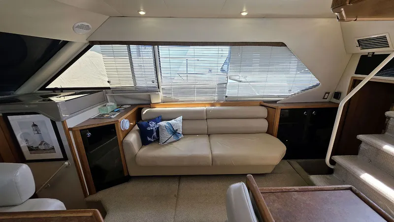 Slide: The Image of Main Cabin Starboard - 18