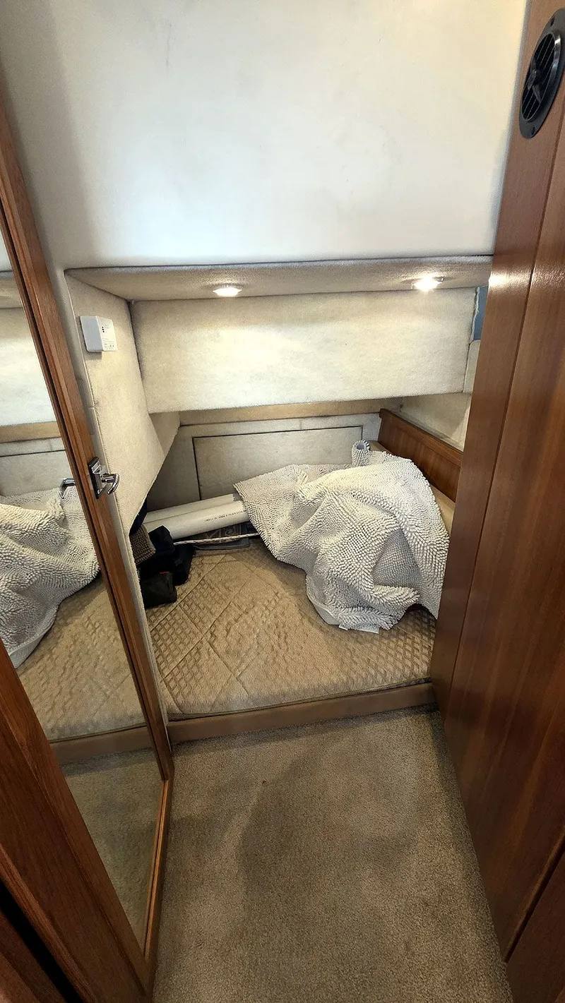 Slide: The Image of Midship Guest Stateroom Aft - 25