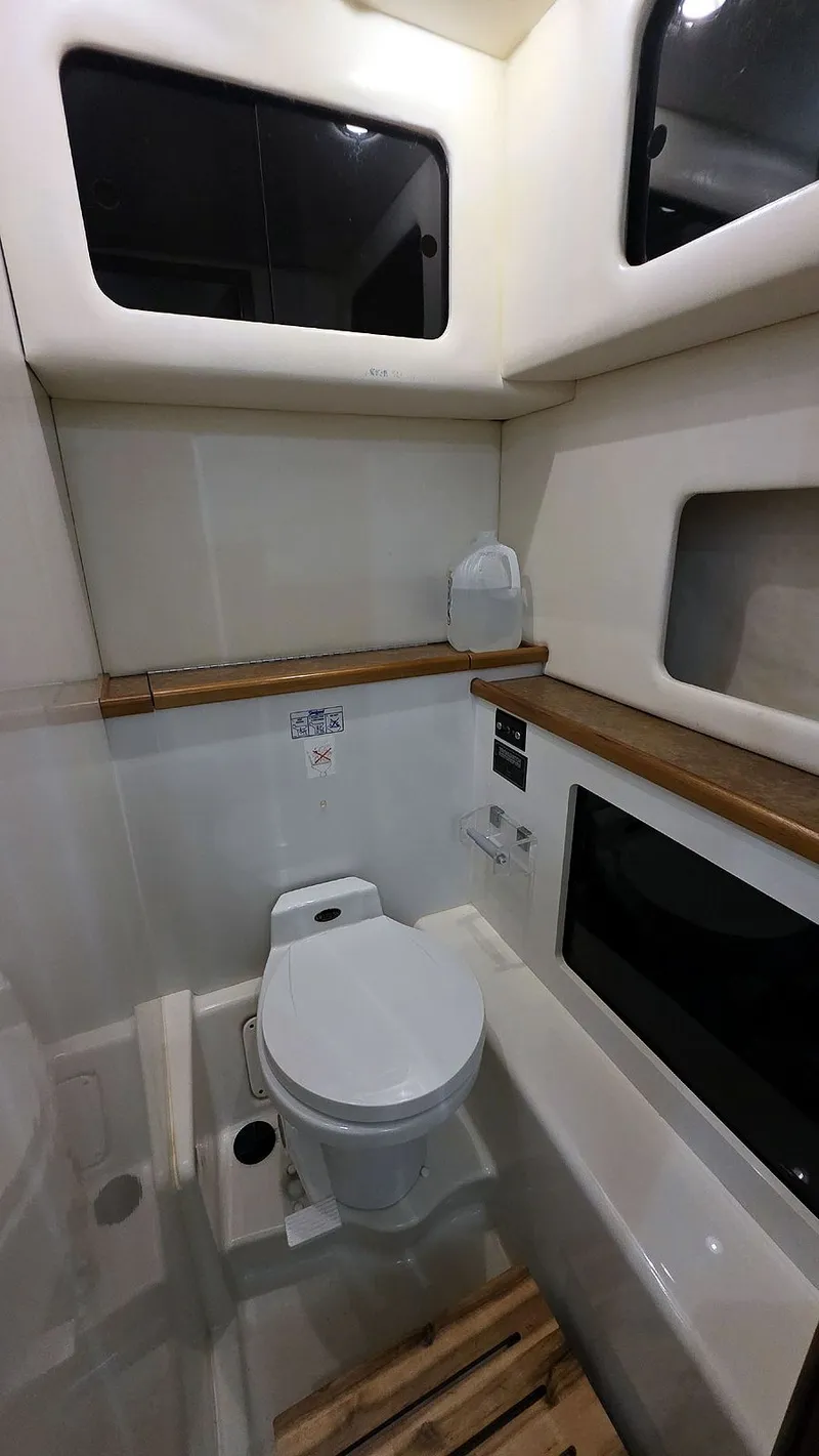 Slide: The Image of Master Head Toilet - 33