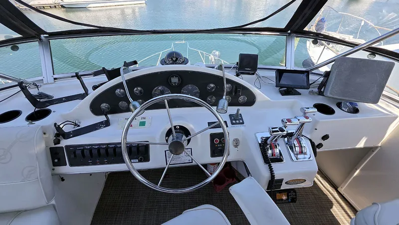 Slide: The Image of Flybridge Helm - 36