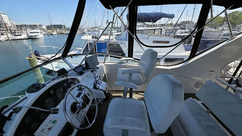 Slide: The Image of Flybridge Starboard - 38