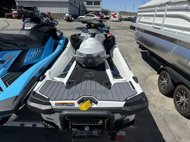 Slide: The Image of Sea-Doo GTX 2025 - 5