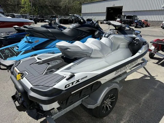 Slide: The Image of Sea-Doo GTX 2025 - 6