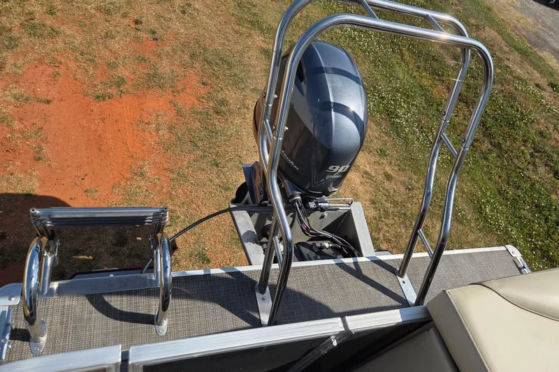 Slide: The Image of 2019 Starcraft EX 20 CF boat with Yamaha 90 engine and stainless steel ladder. - 16