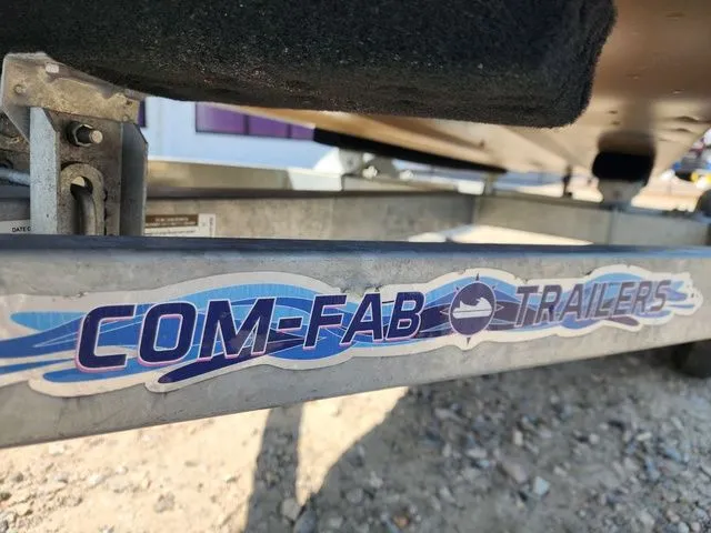 Slide: The Image of Smoker Craft Jon 1232 2025 - 10