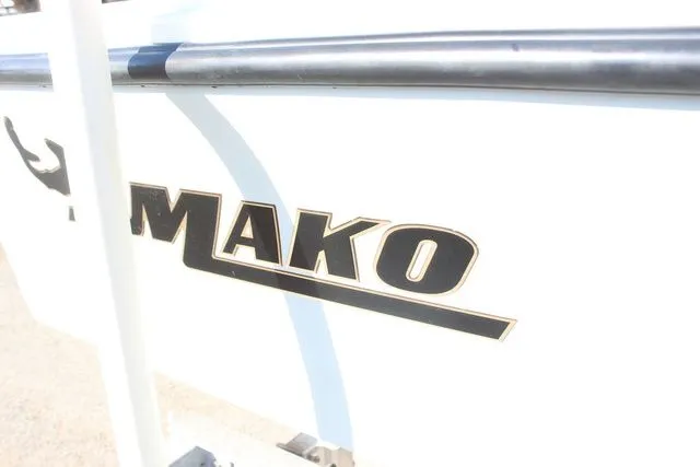 Slide: The Image of Close-up of Mako 21 LTS boat logo, year 2017. - 17