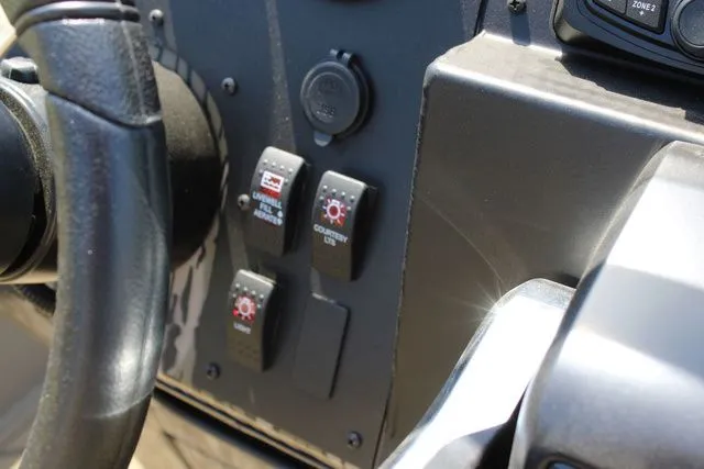 Slide: The Image of Thor 1900CC Lake Hammer 2026 - 15