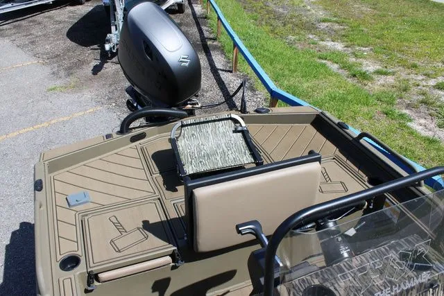 Slide: The Image of Thor 1900CC Lake Hammer 2026 - 21