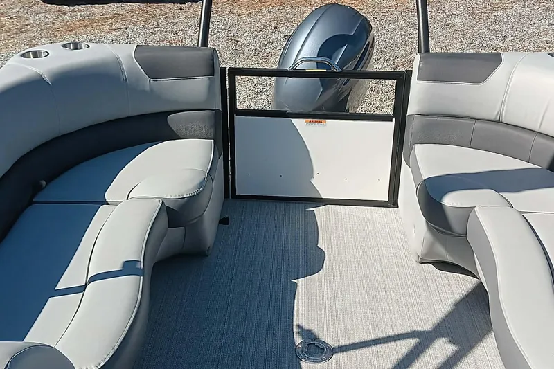 Slide: The Image of Interior of Veranda Relax VR22RC pontoon boat, 2023 model. - 4