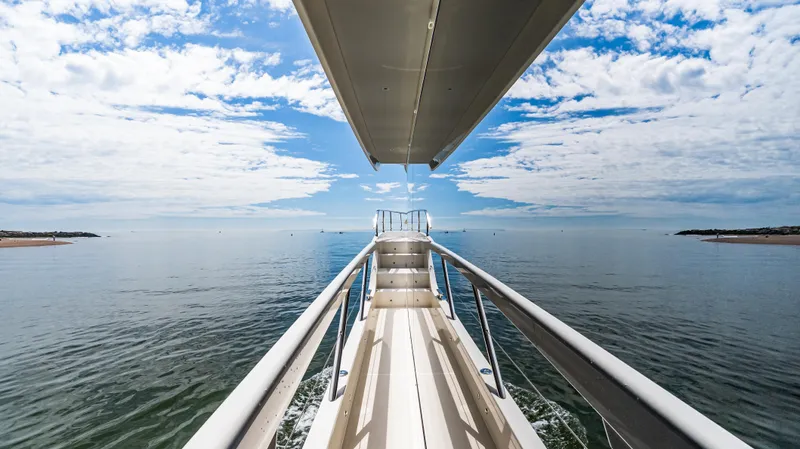 Slide: The Image of Absolute Navetta 64 2025 - 63